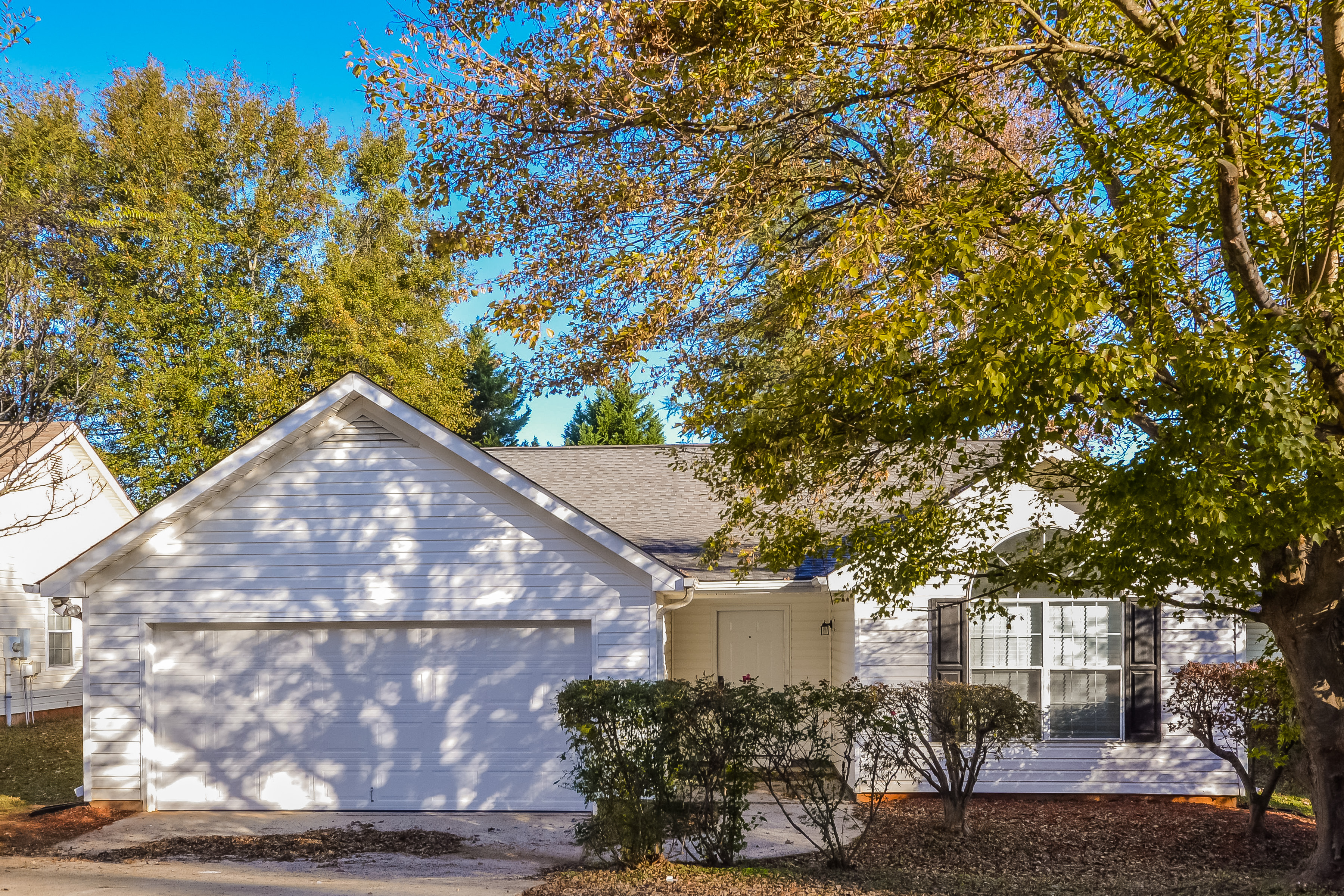851 Sweetwater Way McDonough, GA 30253